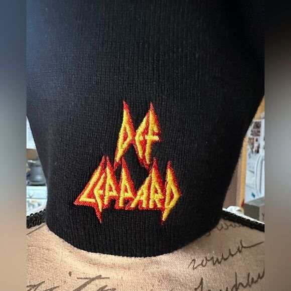 Def Leppard black Beenie - Picture 2 of 3